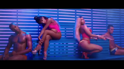 Ariana Grande ft. Nicki Minaj - Side To Side (Official Video) ft. Nicki Minaj