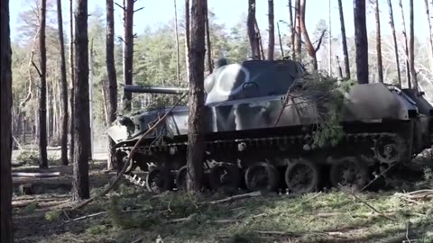 Paratroopers successfully hit an AFU fortified position in a wooded area