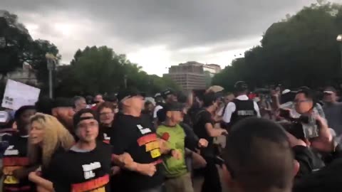 July 4 2019 DC 1.1 Commies burn flag almost burn themselves