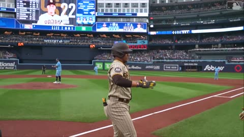 MLB@Juan Soto's two-run homer (17) Padres @ Blue Jays