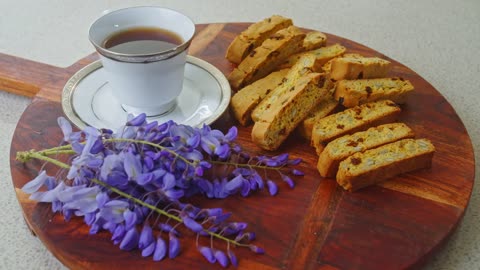 How to make delicious Biscotti with almond flour & avocado oil