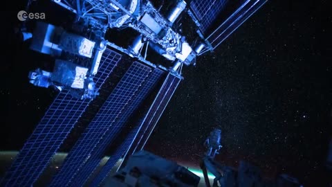 See stars from the space station in breathtaking time-lapse