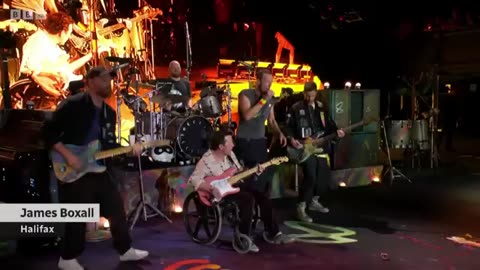 #TheMoment Michael J. Fox joined Coldplay and brought a crowd to tears CBC News