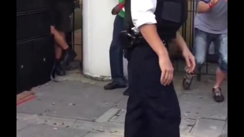 uk police officer got some moves!! #shorts