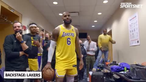 Lakers locker room after Austin Reaves' buzzer-beating game-winner in Dallas!! #Shorts l NBA Lens