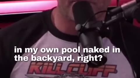 How Joe Rogan Almost Died In A Pool #jre #jreclips #joeroganclips #die #neardeathexperences #neardea