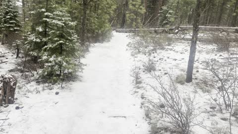 Hiking Through a Freak Hail Storm – Deschutes River Trail – Central Oregon – 4K