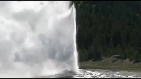 Old Faithful Eruption, June 19, 2024 9:54 am