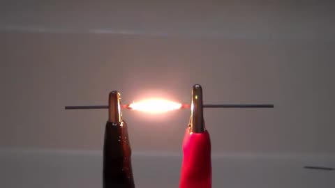 How To Make Light From a Graphite Pencil - Physics Science Experiments