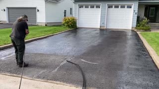 Professional Asphalt Spray Sealing: “The Crackfilled One” Top Coats Pavement Maintenance