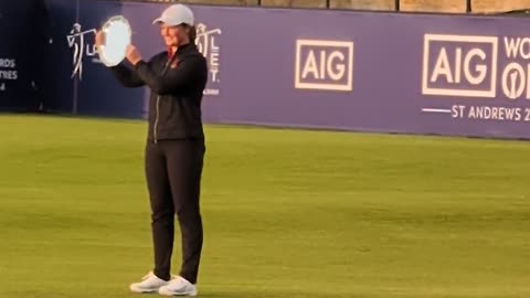 Lottie woad wins Smyth Salver reflection Plate Woman's open Golf Championship St Andrews Sunday 2024