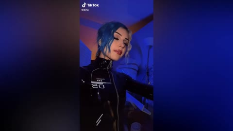 САМЫЕ ЛУЧШИЕ ВИДЕО В TIKTOK // ТРЕНДЫ ТИКТОК 2021