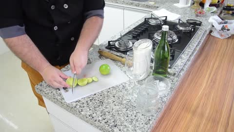 How to make Caipirinha cocktail by Mr.Tolmach