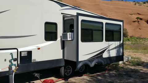 Air Conditioner in my 5th Wheel RV on Solar! Part 1