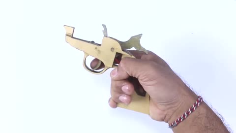 Nice paper version of the revolver