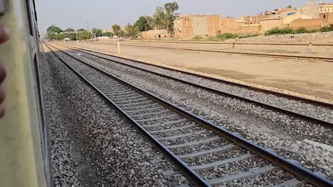 Musa Pak Express 115 UP Reached Chichawatni Station Pakistan Railways