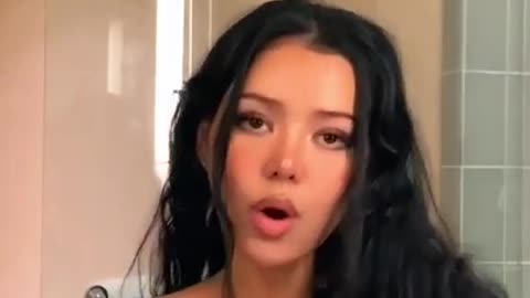 Bella poarch viral video on tiktok🥰😍