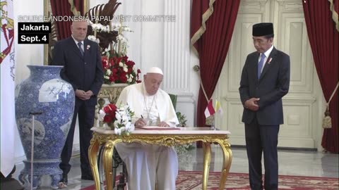 Pope Francis Meets Indonesian President Widodo in Jakarta