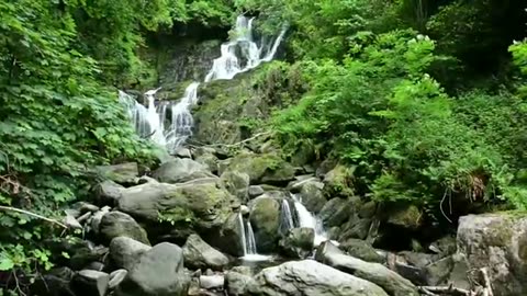 THE FAMOUS WATERFALLS IN THE WORLD | AMAZING WATERFALLS VIDEO