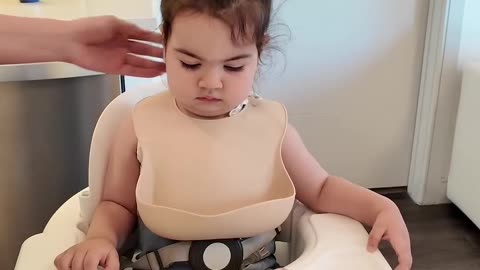 Cute kid reacts to Dad eating her food