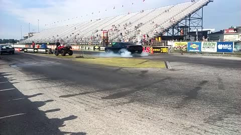 Challenger Scat Pack burn out at Indy