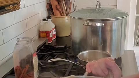 Bringing Fall in with an Applesauce Canning Video