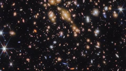 Pan of Cosmic Gems (galaxy cluster SPT-CL J0615−5746)