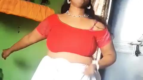 Sexy hot boobs dancing bhabhi viral reels trending viral hot boobs video.