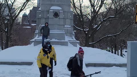 Telling Toronto police their hypocrits