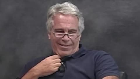 Very interesting....🧐🧐😲🤔Disturbing Footage Of Jeffrey Epstein Still Alive Are Going Viral