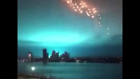 What in the world is going on Above New York… UAP? Alien Mothership?? Loki invasion?