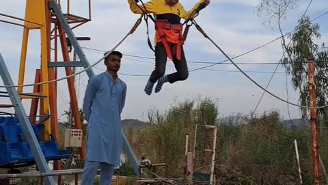 Bungee trampoline ٹرام پو لین