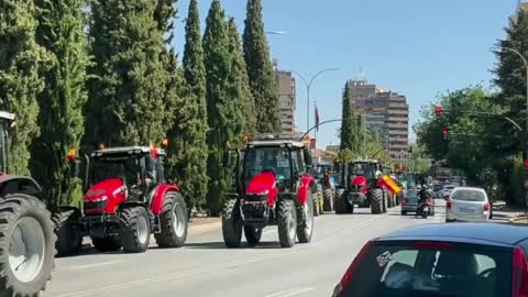 Spain: Farmers convoys form to support Dutch protest (July 15, 2022)