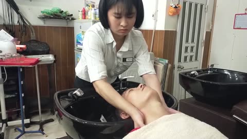 Her short hair rounded off her cute chubby face | Vietnam barbershop