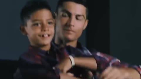 Ronaldo talks about his sons future 😶😳