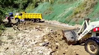 Este es el estado de la vía Curos tras las fuertes lluvias