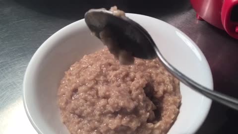 Oatmeal 🍯 Cinnamon Cooked In Portable Mini Rice Cooker