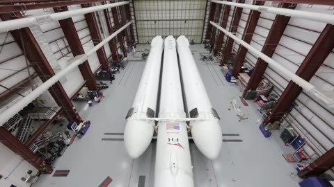 SpaceX Falcon Heavy- Elon Musk's Engineering Masterpiece