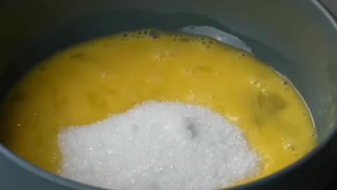 Easy recipe of soft cake with egg and milk