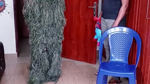 FUNNY VIDEO GHILLIE SUIT TROUBLEMAKER BUSHMAN PRANK try not to laugh Family The Honest Comedy