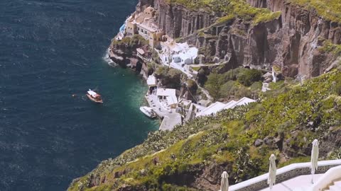 9 Best Things To Do In Santorini, Greece