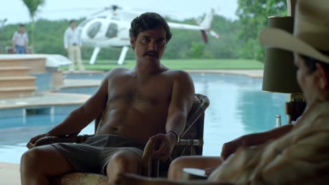 Narcos.S01E01.720p.WEBRiP Netflix