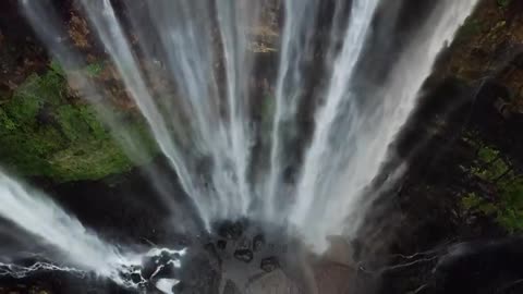 FLYING OVER PAKISTAN WATER FALL (4K UHD) - Beautiful Nature Videos - 4K Video HDR