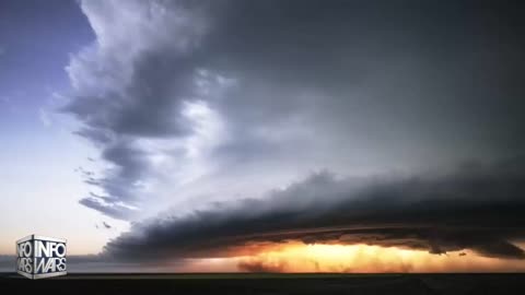 Amazing Footage Out Of Florida As Hurricane Ian Makes Landfall