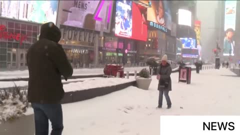 US East Coast experience “bombogenesis” snowstorm