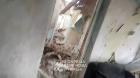 Long-Form Combat Footage from Ukrainian Soldiers On The Way Out