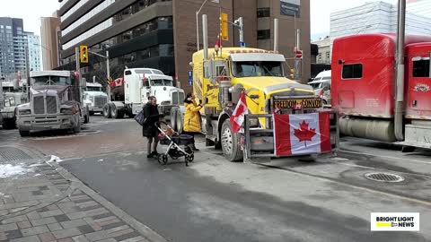 CANADIANS OFFER FOOD & WARM COFFEE TO TRUCKERS