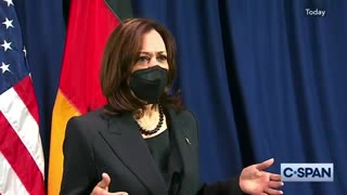 Putin must be laughing hysterically after listening to Kamala speak on "war"