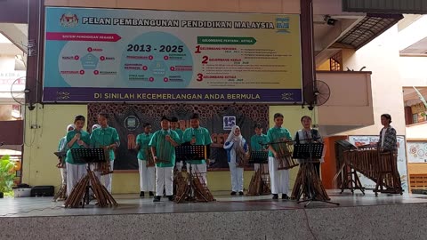 Angklung Wariseni Theme Song