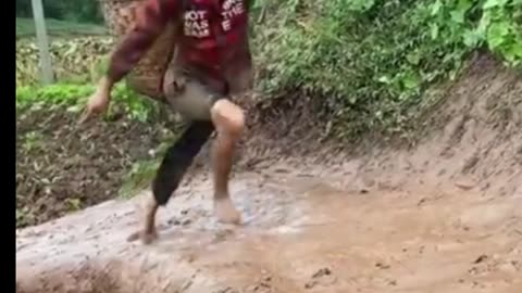 Soil slipring facing #FunnyTime #shorts #funnyvideo